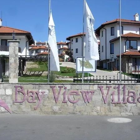 Bay View - Luxury & 3* קושריצה